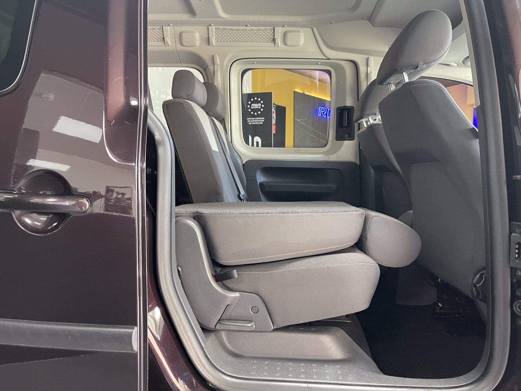 VOLKSWAGEN Caddy Maxi 1.6 TDI TRENDLINE