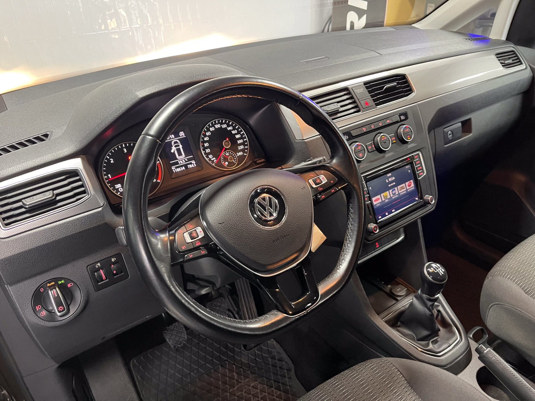 VOLKSWAGEN Caddy Trendline 2.0 TDI