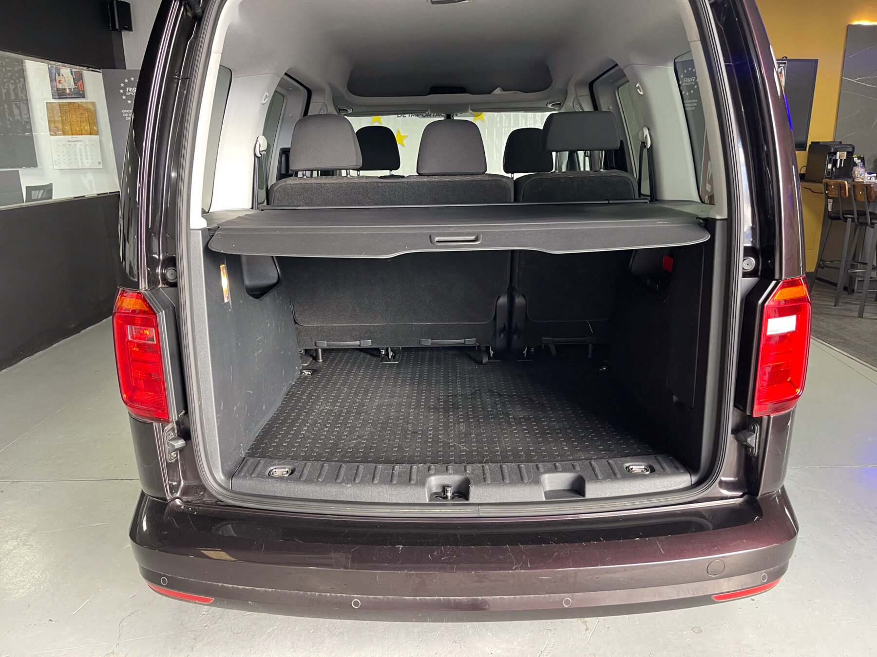 VOLKSWAGEN Caddy 2.0 TDI Trendline DSG