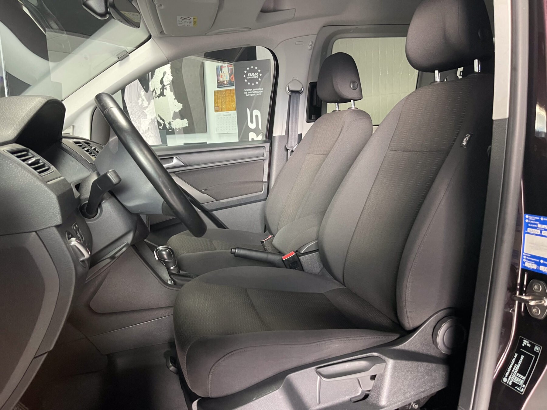 VOLKSWAGEN Caddy 2.0 TDI Trendline DSG