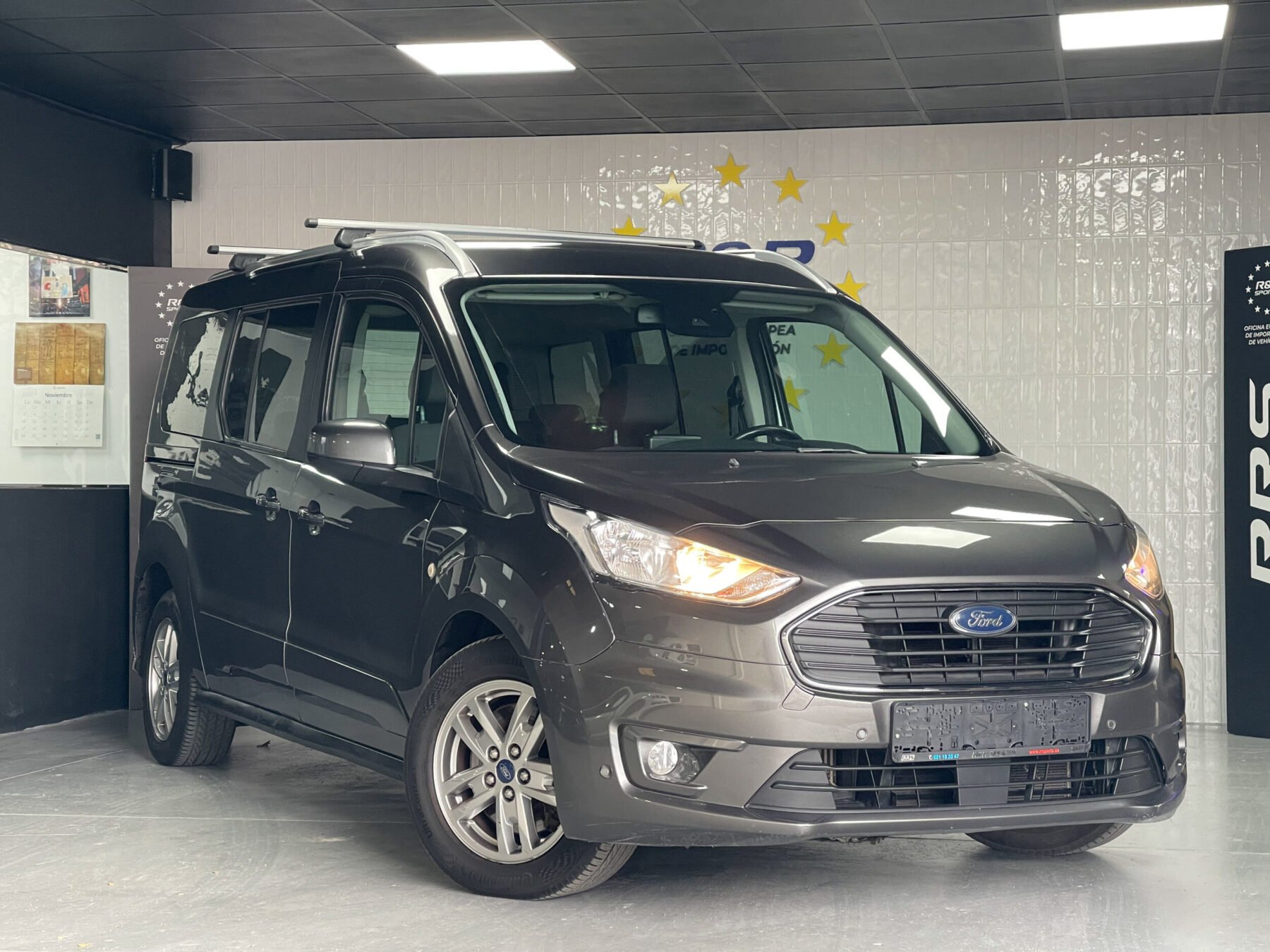 FORD Grand Tourneo 1.5 TDCi Titanium 