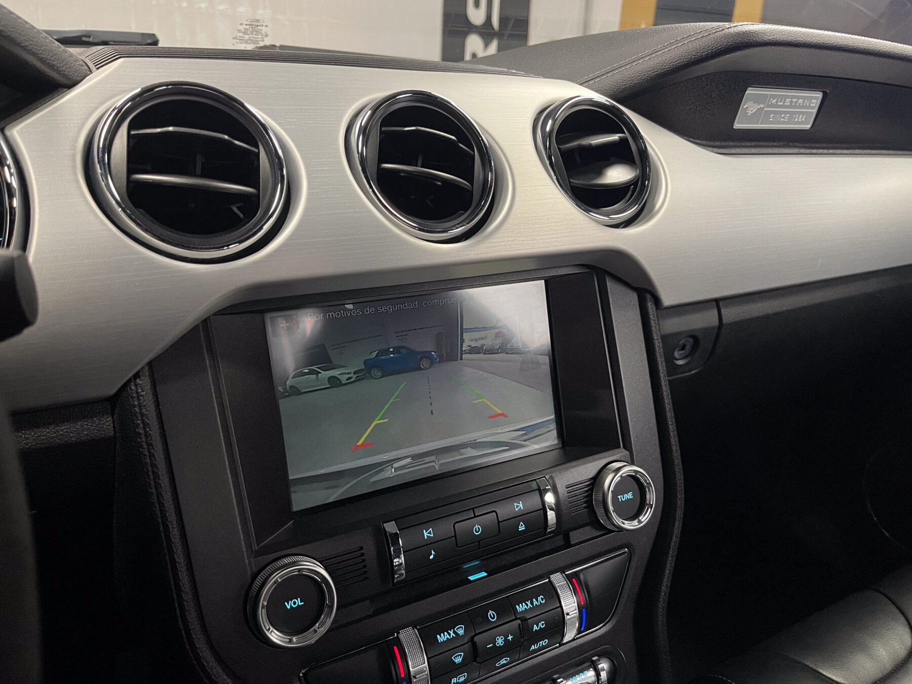 FORD Mustang GT V8 5.0