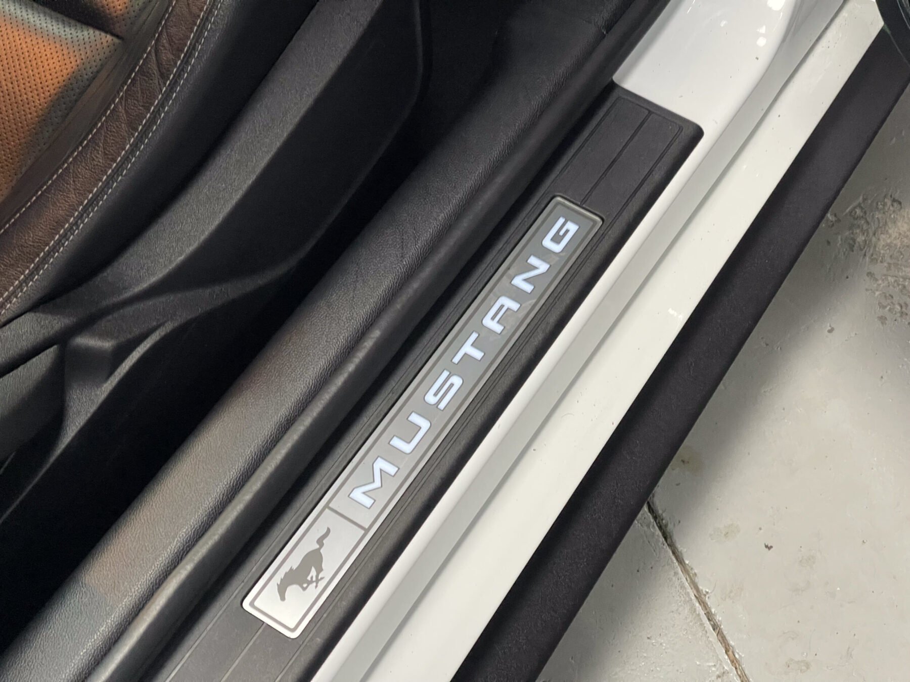 FORD Mustang GT V8 5.0