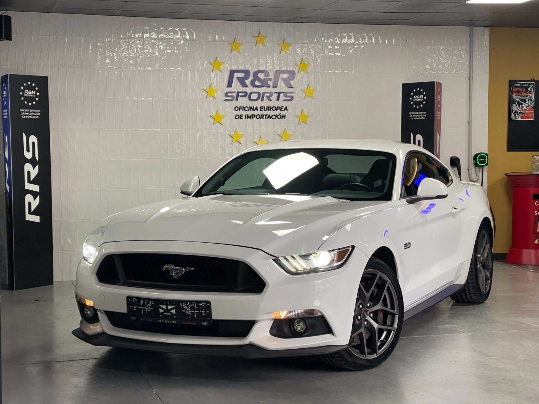 FORD Mustang GT V8 5.0