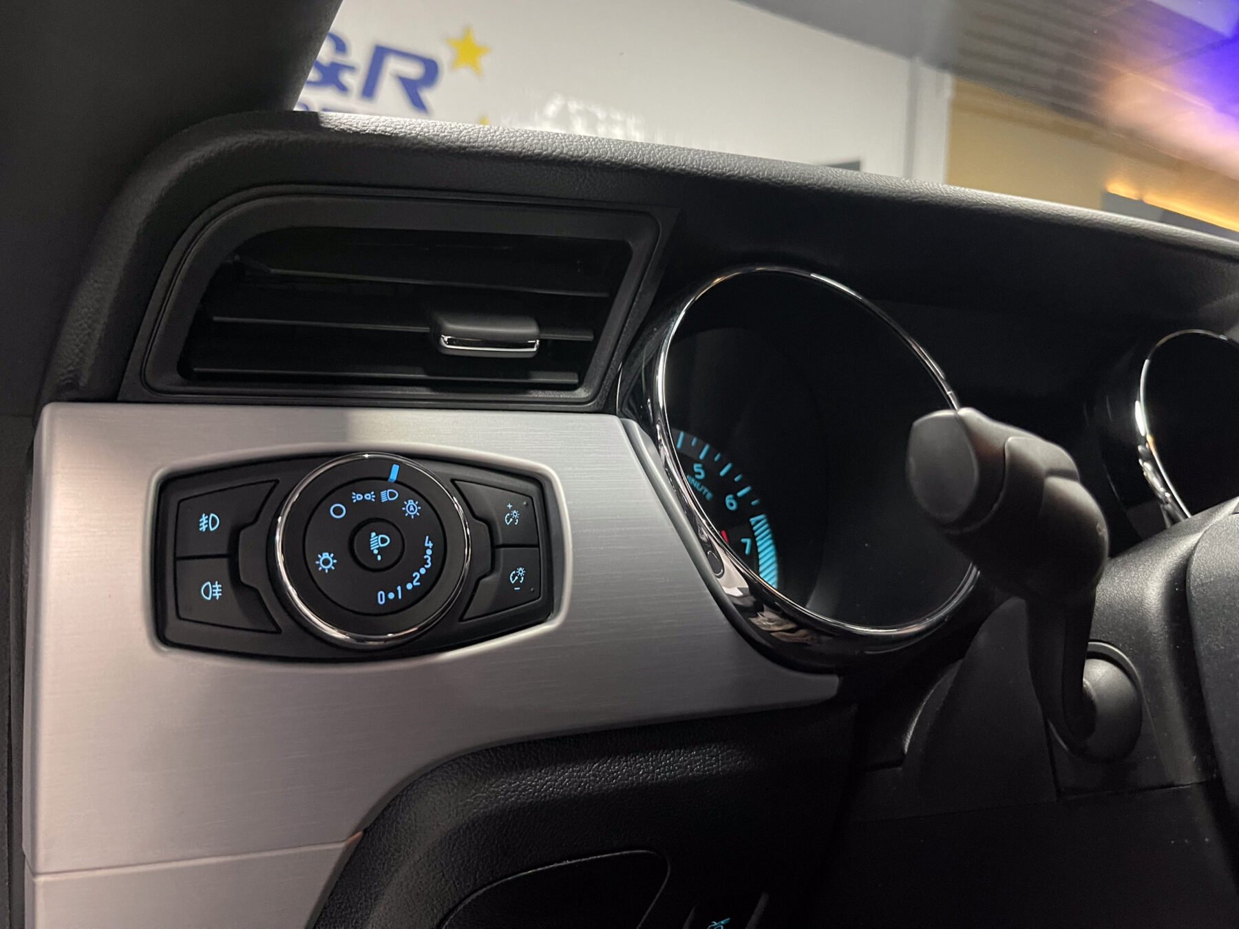 FORD Mustang GT V8 5.0