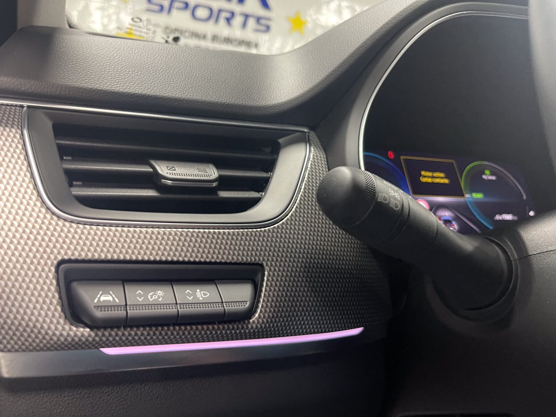 RENAULT Arkana Hybrid E-TECH