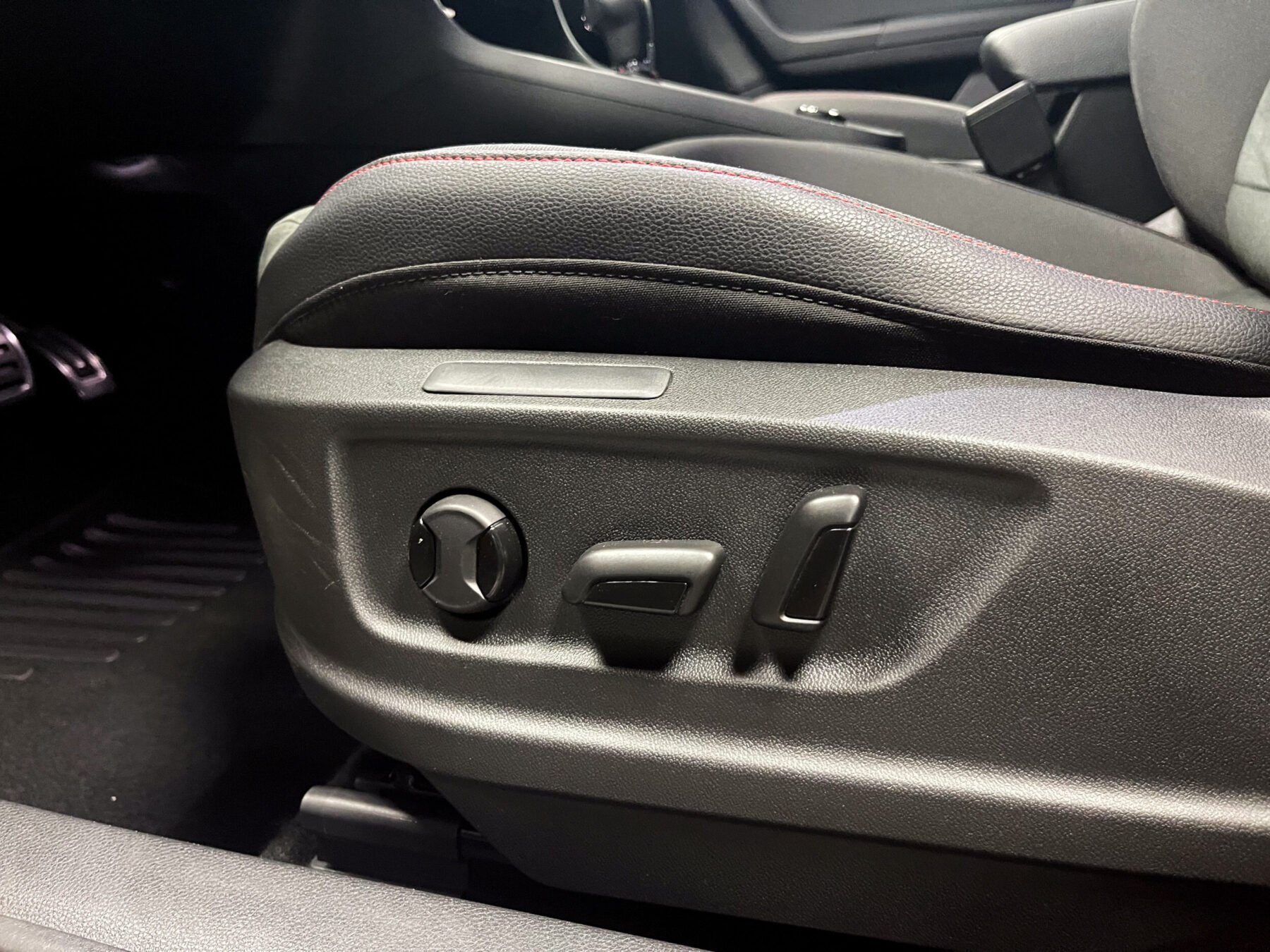 SEAT 2.0 TDI FR EDITION DSG SS