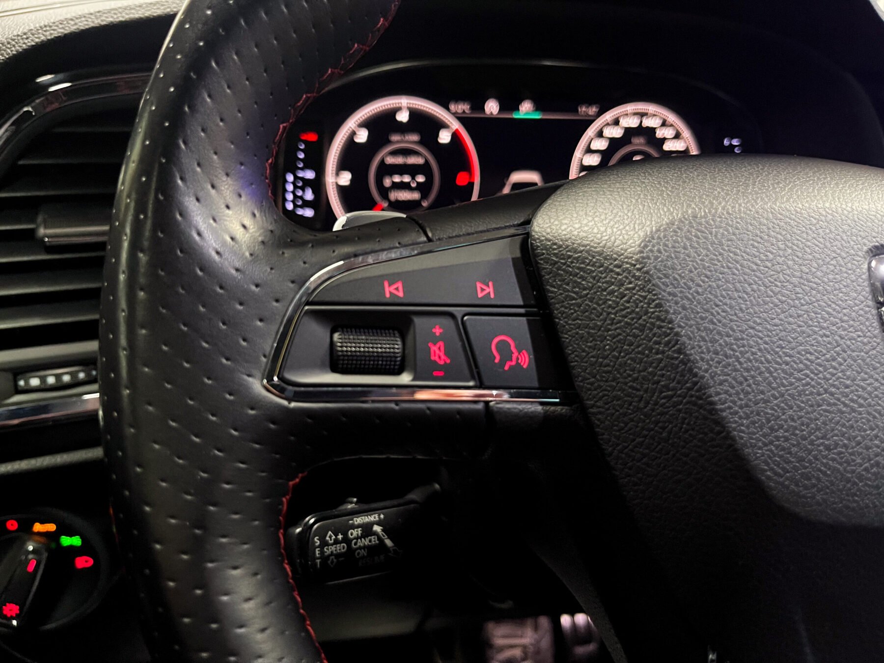 SEAT 2.0 TDI FR EDITION DSG SS