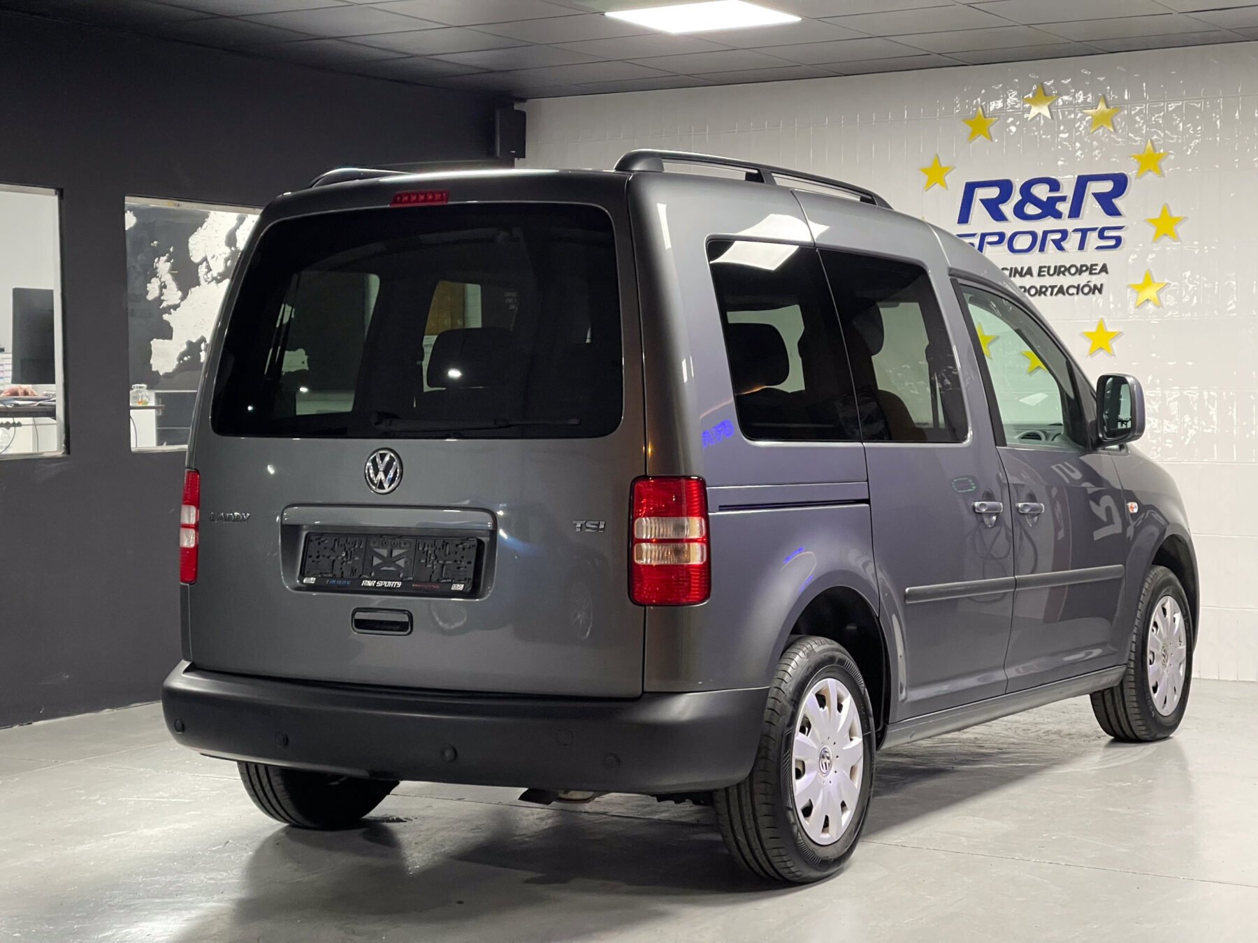 VOLKSWAGEN Caddy Trendline 1.2 TSI 7pl