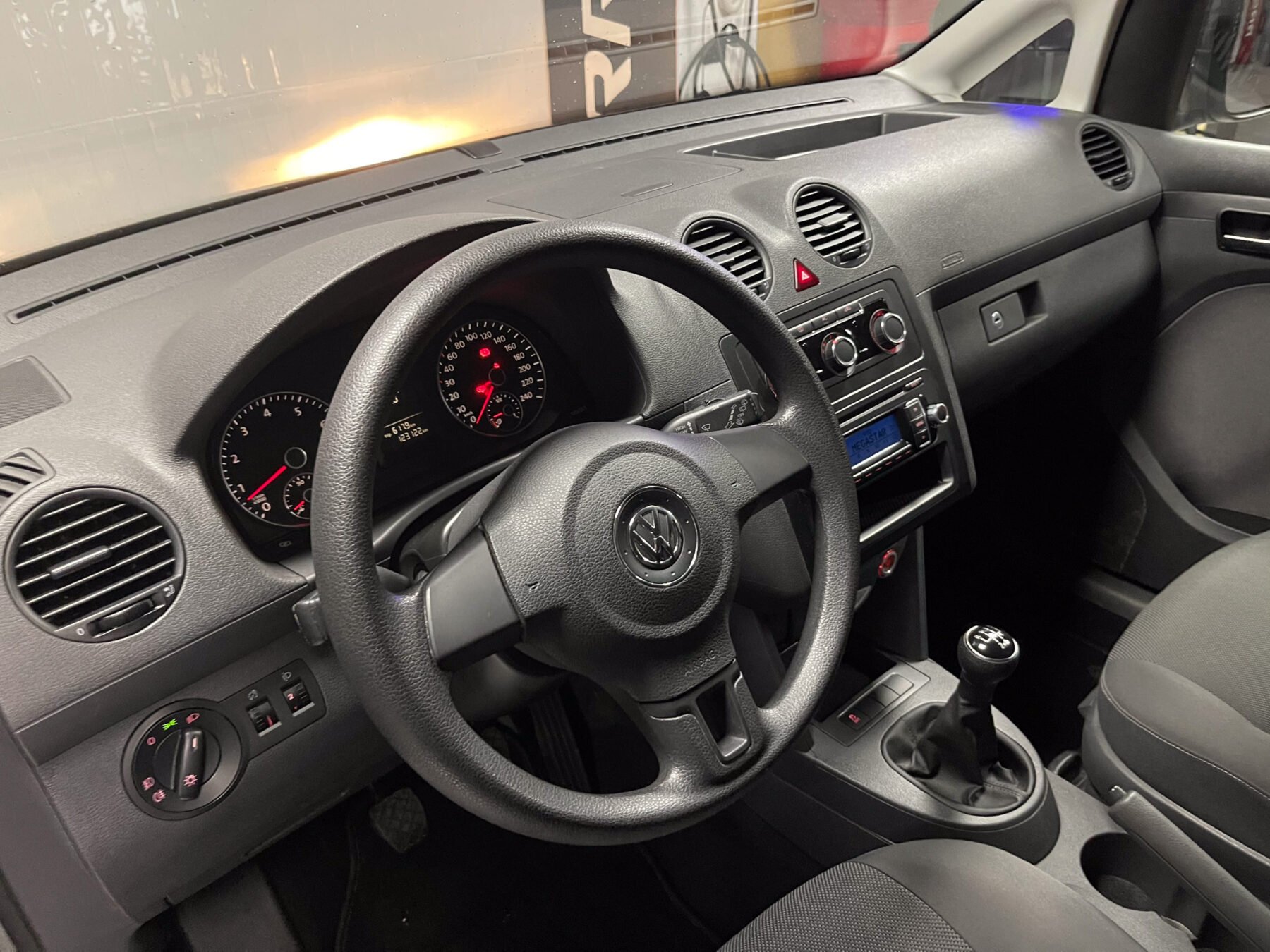 VOLKSWAGEN Caddy Trendline 1.2 TSI 7pl