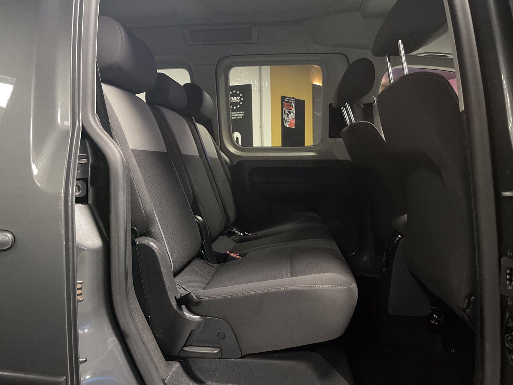 VOLKSWAGEN Caddy Trendline 1.2 TSI 7pl