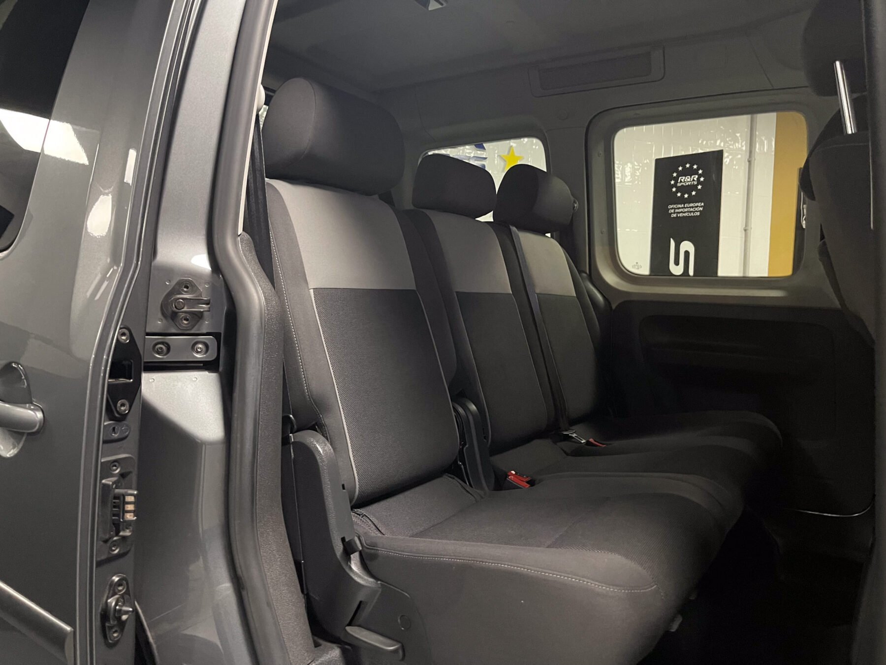 VOLKSWAGEN Caddy Trendline 1.2 TSI 7pl