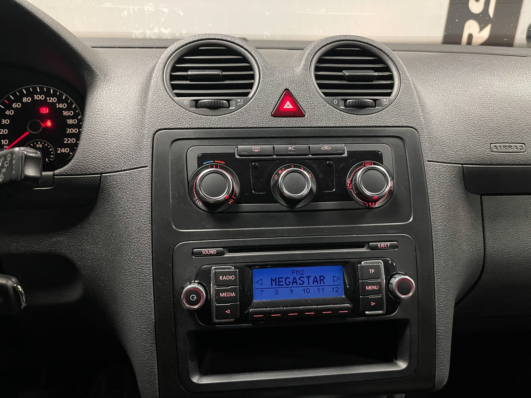 VOLKSWAGEN Caddy Trendline 1.2 TSI 7pl