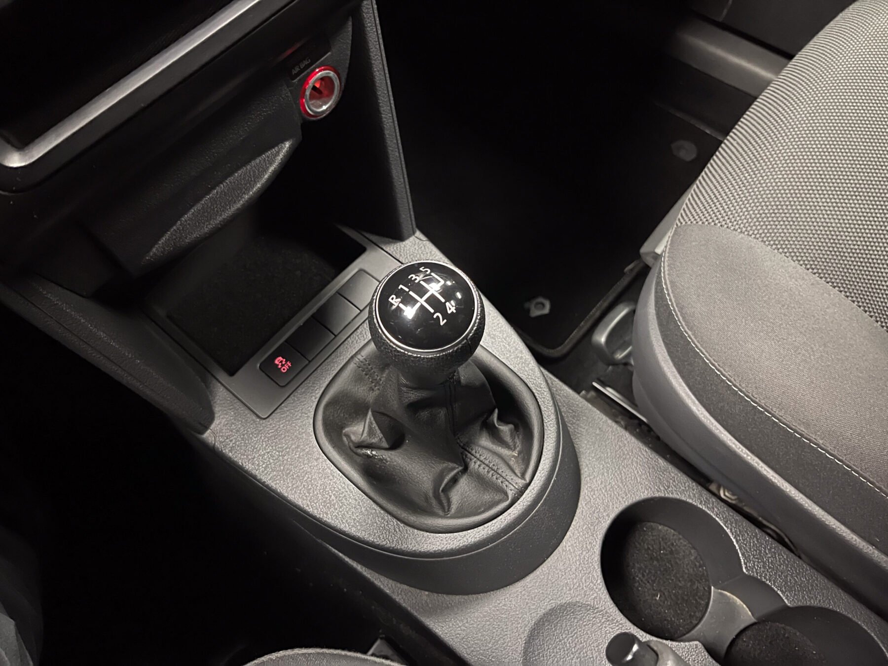 VOLKSWAGEN Caddy Trendline 1.2 TSI 7pl