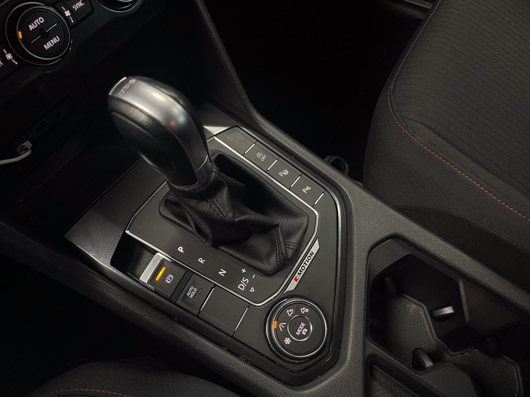 VOLKSWAGEN Tiguan Sport 2.0 TDI 4M DSG