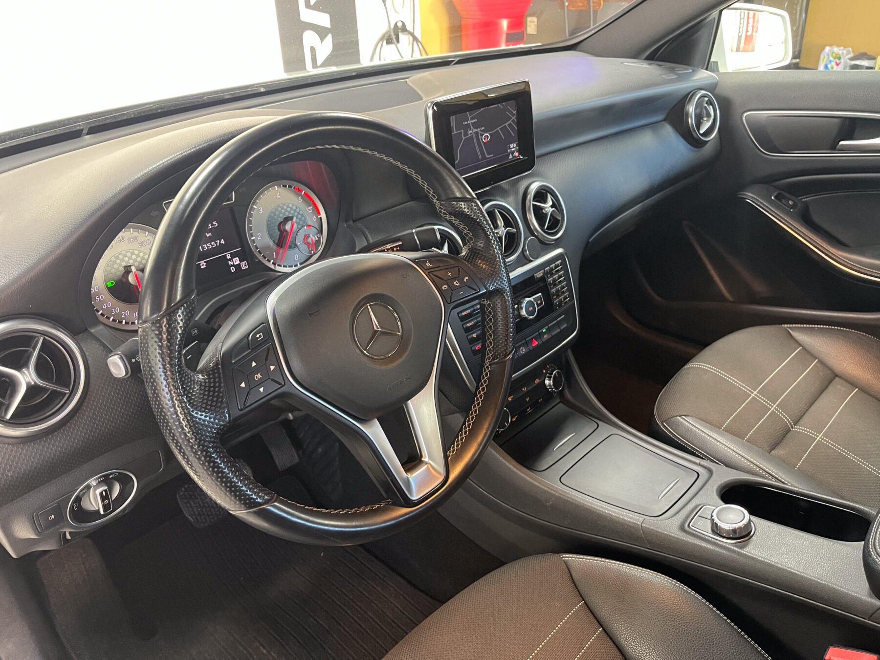 MERCEDES-BENZ Clase A 180CDI