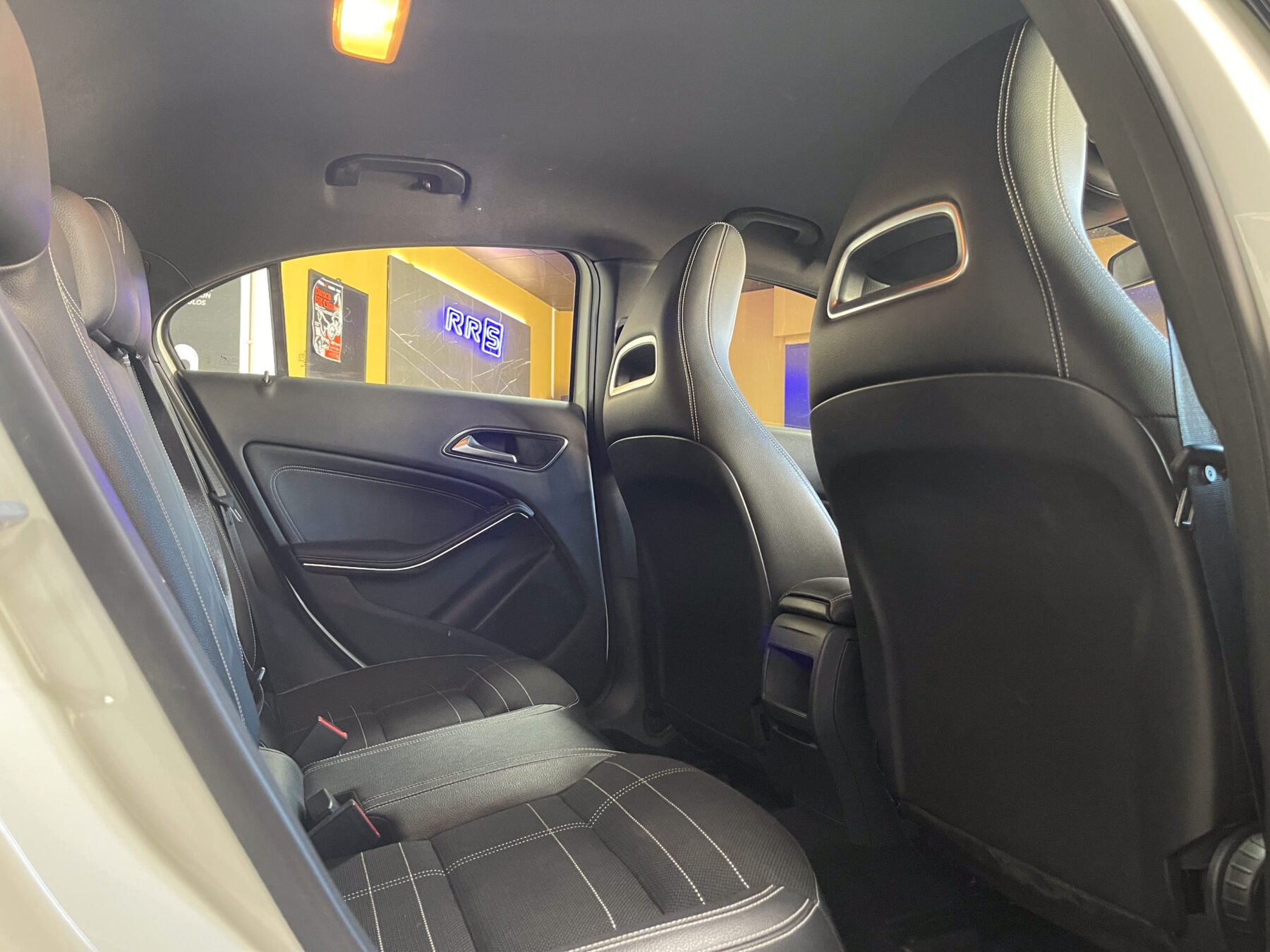 MERCEDES-BENZ Clase A 180CDI