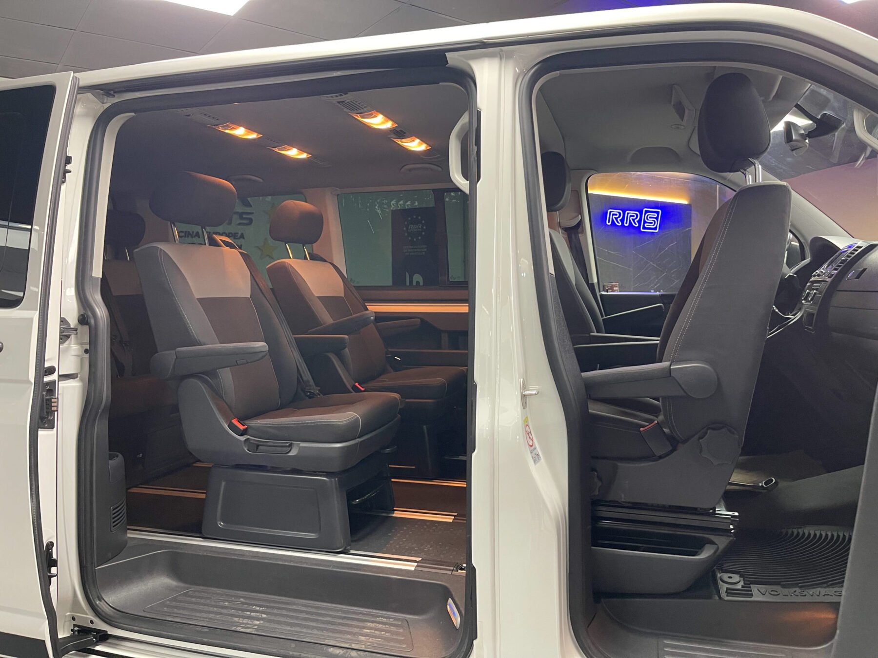 VOLKSWAGEN Multivan 2.0 TDI Outdoor BMT