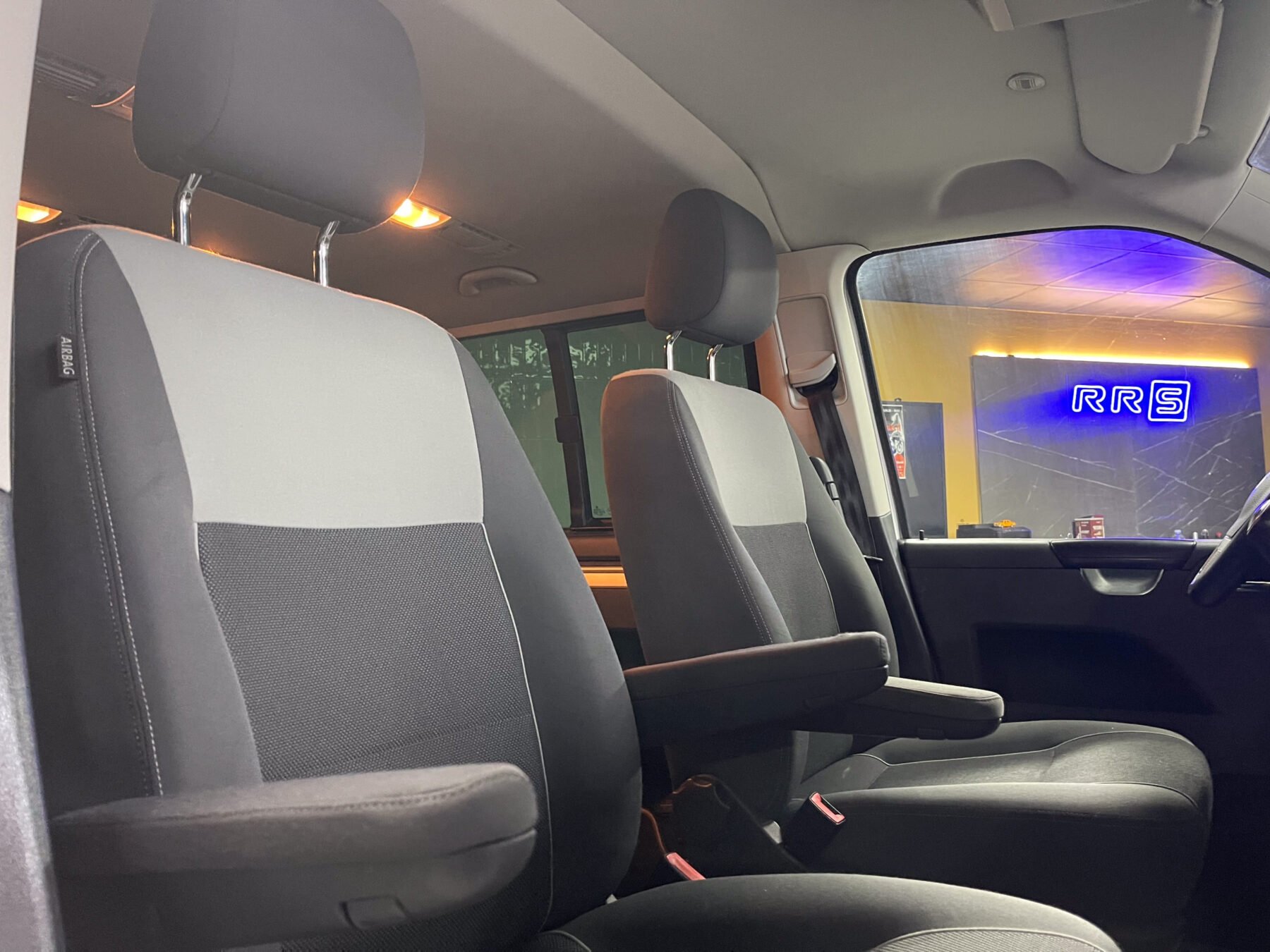 VOLKSWAGEN Multivan 2.0 TDI Outdoor BMT