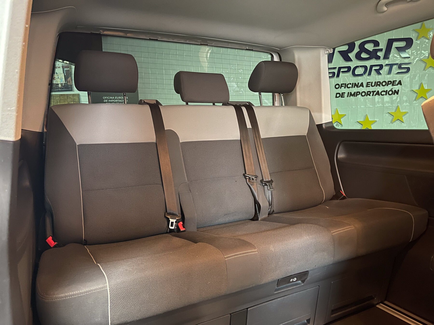 VOLKSWAGEN Multivan 2.0 TDI Outdoor BMT