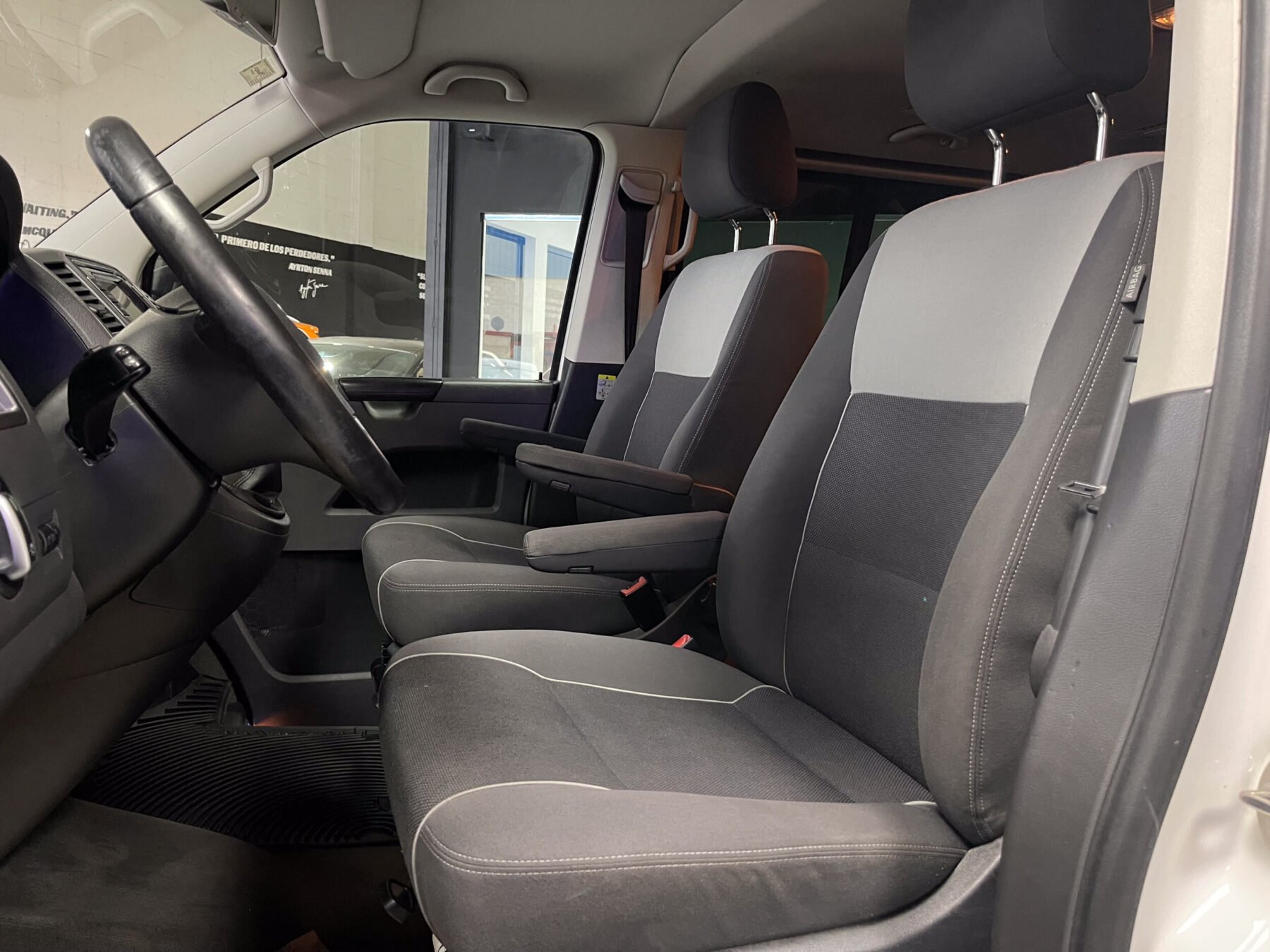 VOLKSWAGEN Multivan 2.0 TDI Outdoor BMT