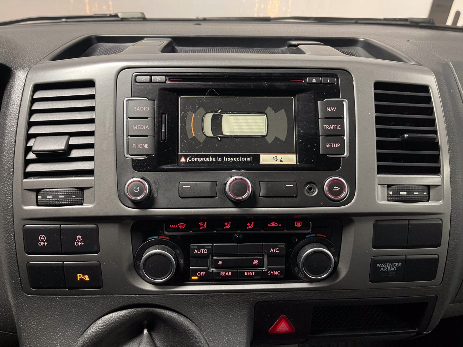 VOLKSWAGEN Multivan 2.0 TDI Outdoor BMT