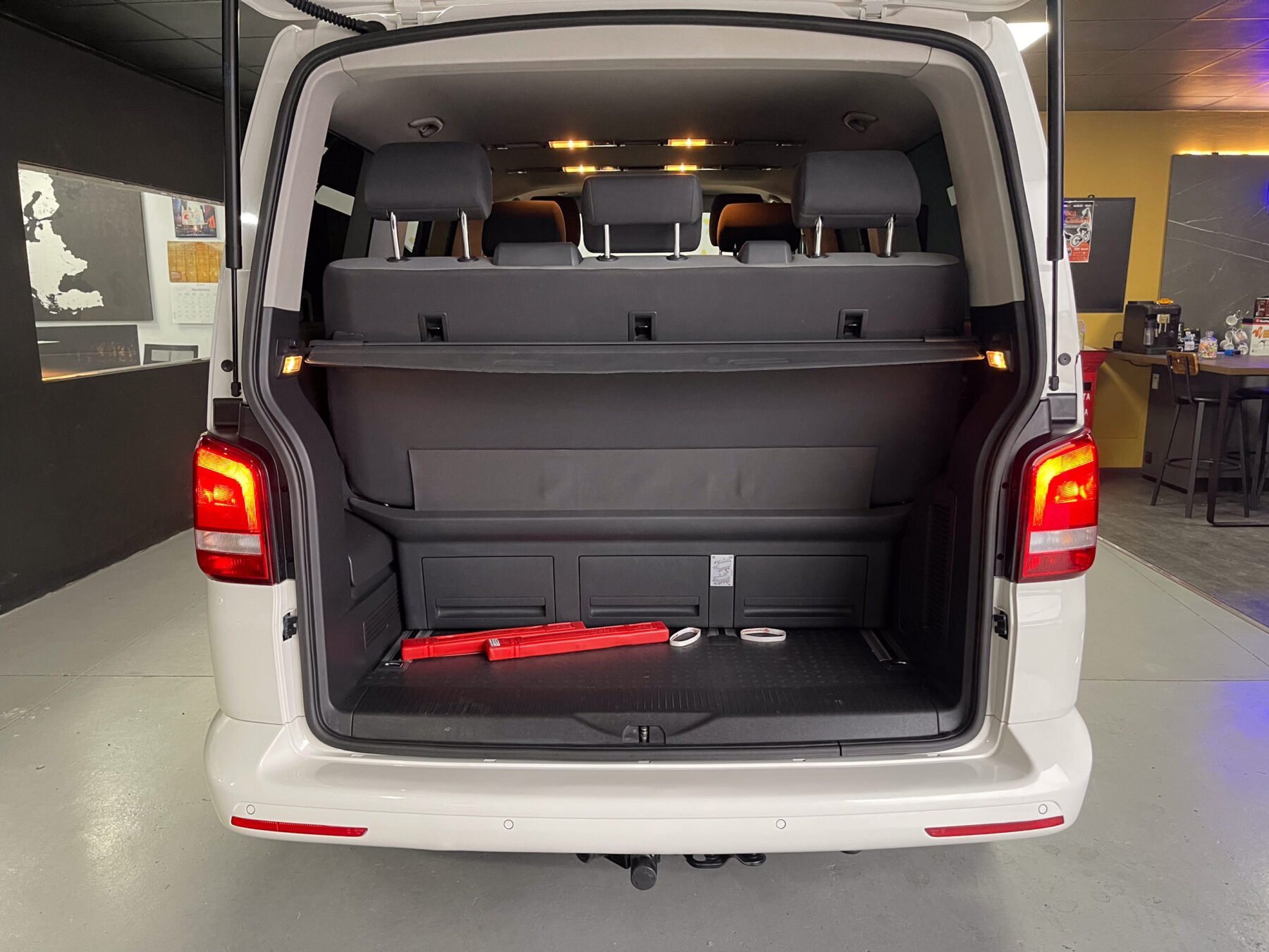 VOLKSWAGEN Multivan 2.0 TDI Outdoor BMT