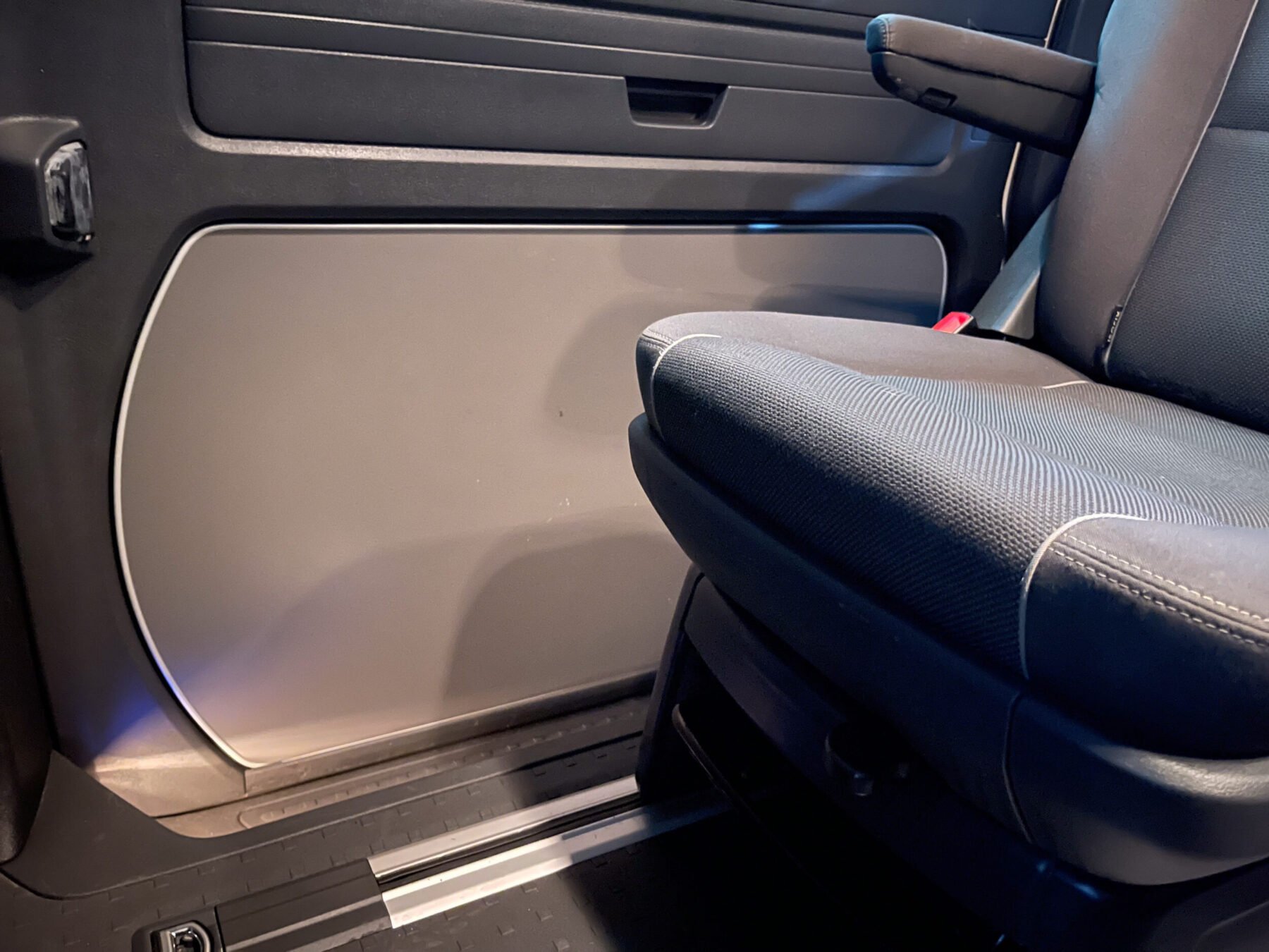 VOLKSWAGEN Multivan 2.0 TDI Outdoor BMT