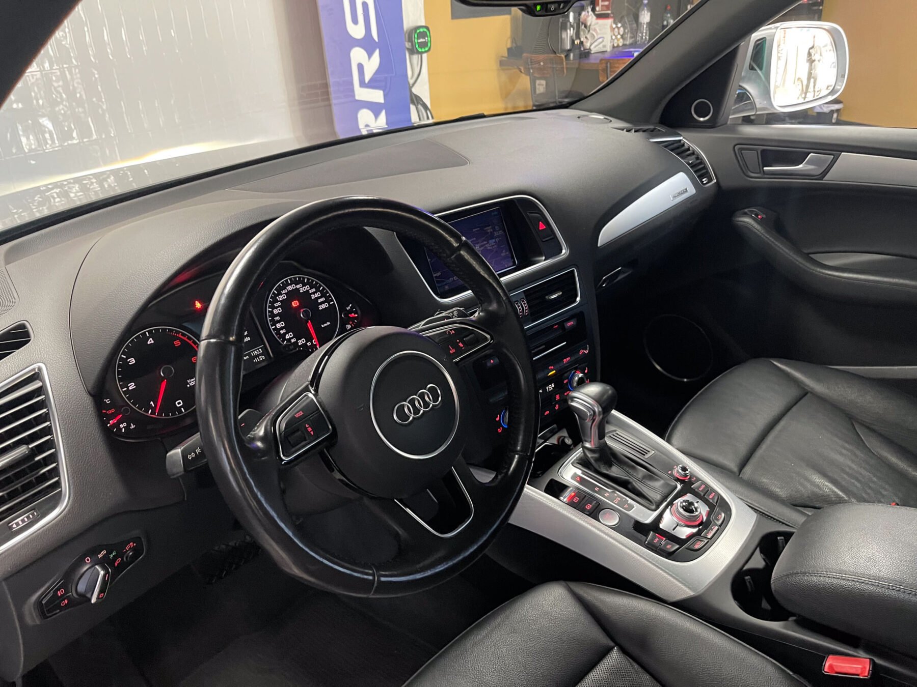 AUDI Q5 2.0 TDI Sline Quattro