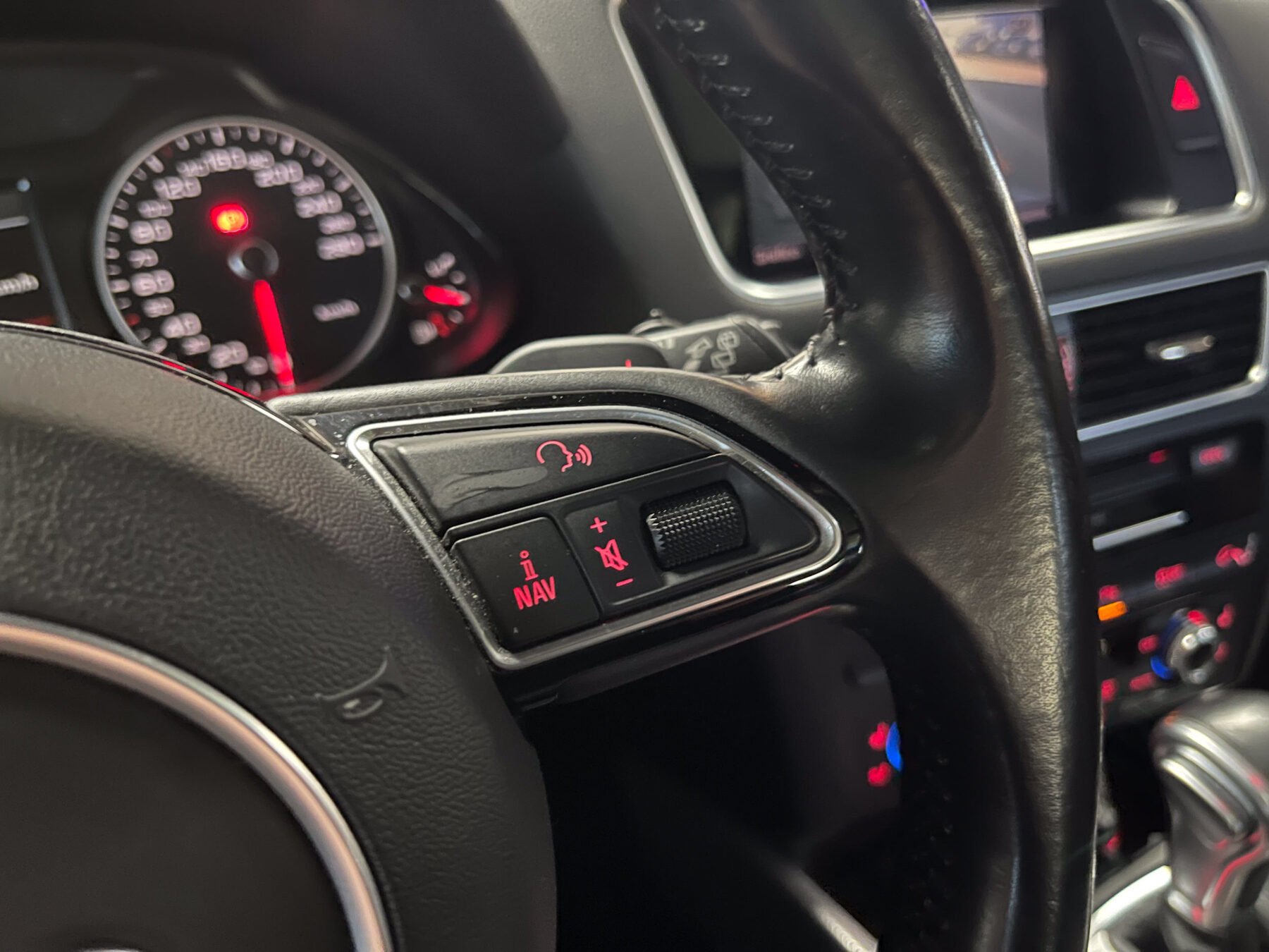 AUDI Q5 2.0 TDI Sline Quattro