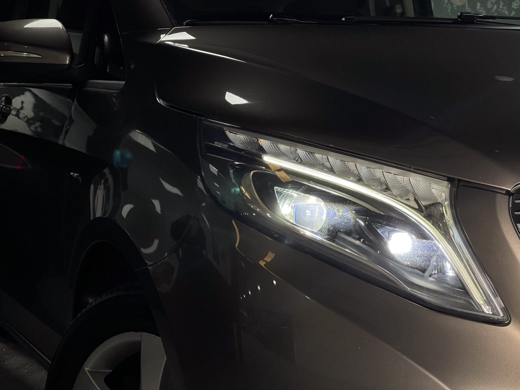 MERCEDES-BENZ Clase V 220 CDI Avantgarde