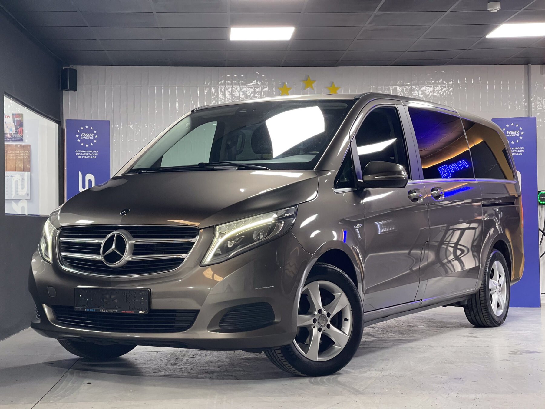 MERCEDES-BENZ Clase V 220 CDI Avantgarde