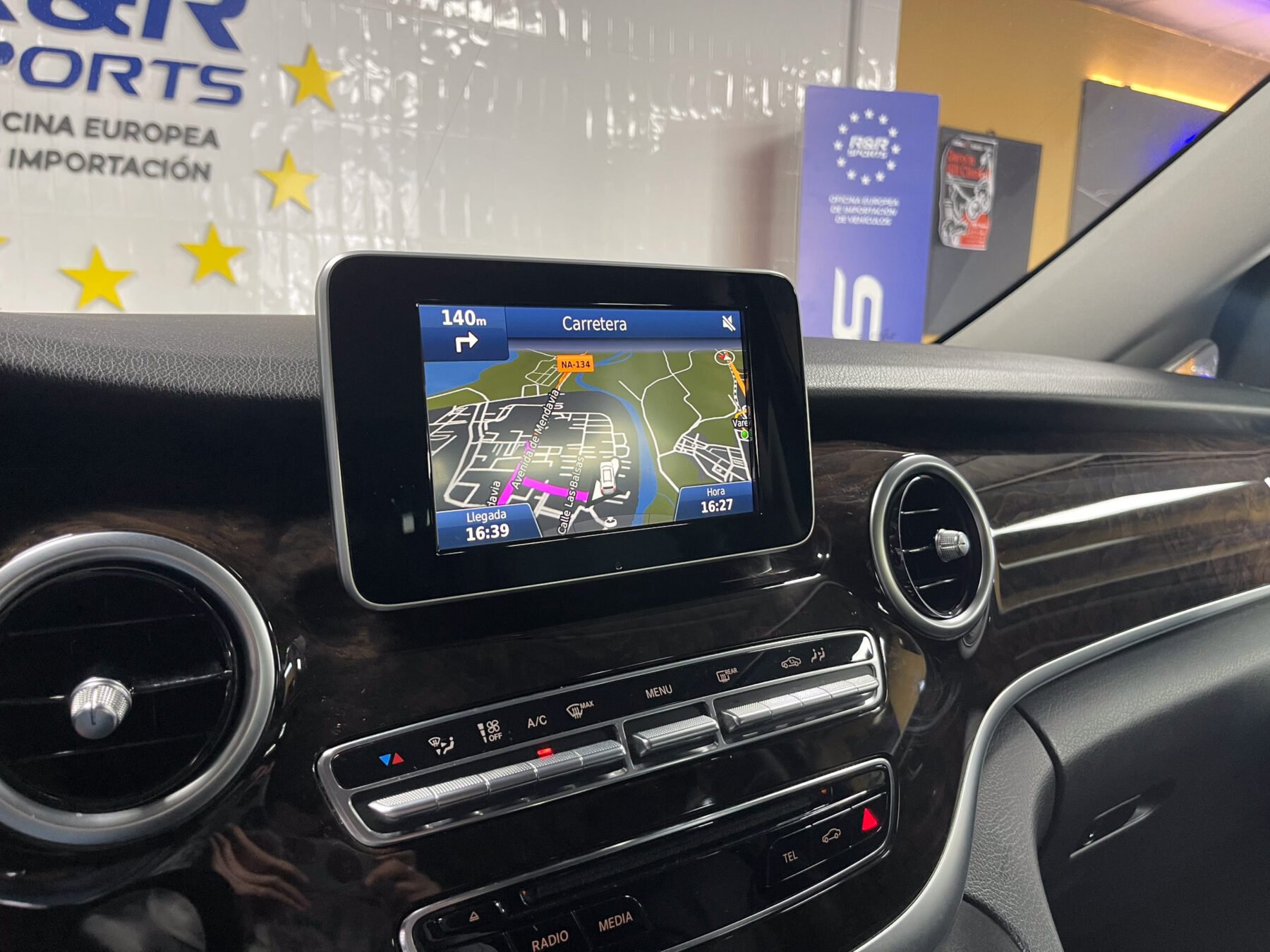 MERCEDES-BENZ Clase V 220 CDI Avantgarde