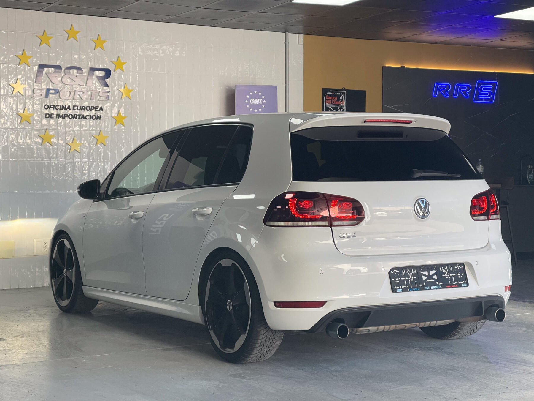 VOLKSWAGEN Golf GTI VI 35 Edition