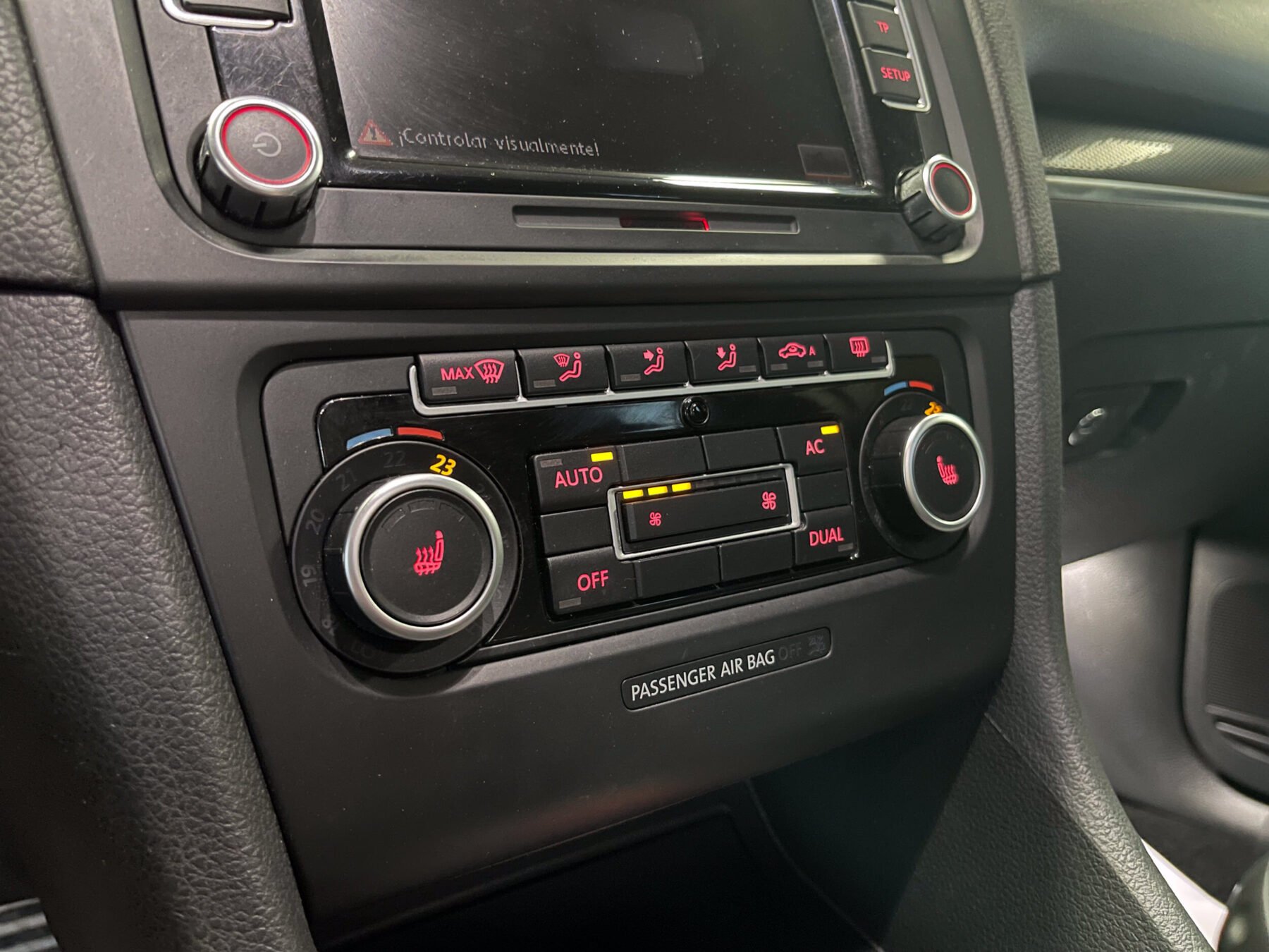 VOLKSWAGEN Golf GTI VI 35 Edition