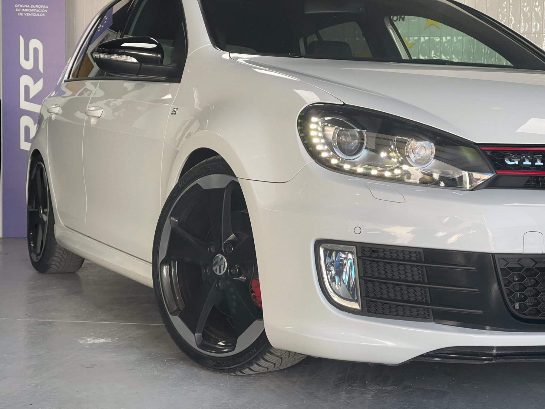 VOLKSWAGEN Golf GTI VI 35 Edition