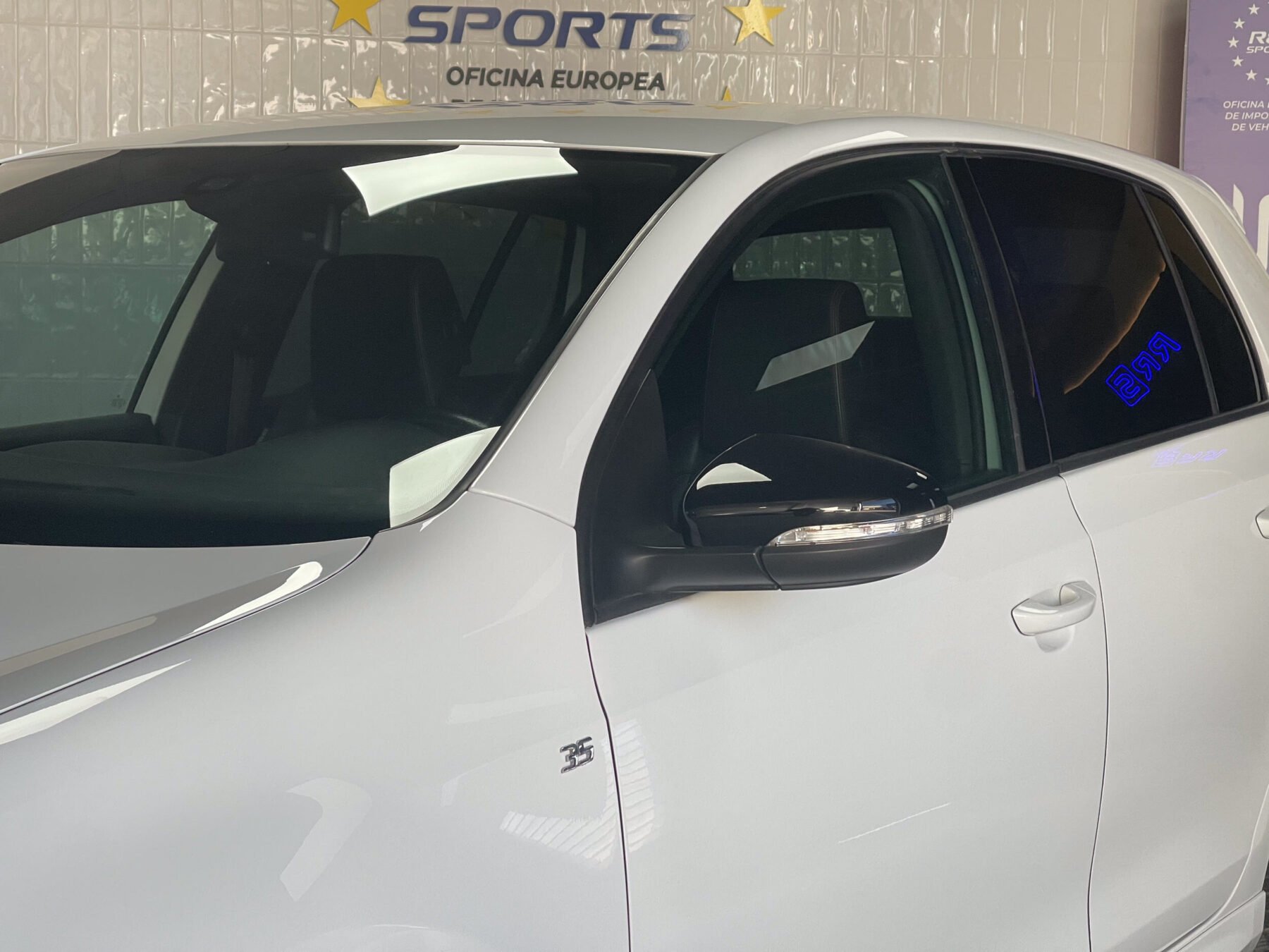 VOLKSWAGEN Golf GTI VI 35 Edition