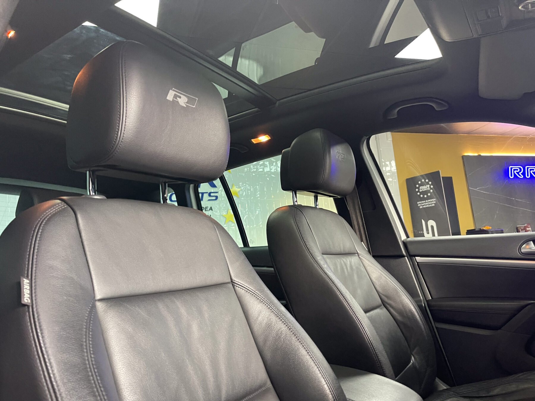 VOLKSWAGEN Tiguan 2.0 TDI Rline