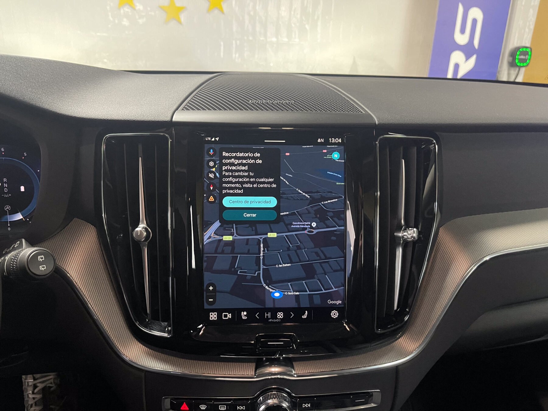 VOLVO XC60 2.0 B4 MILD HYBRID PLUS DARK