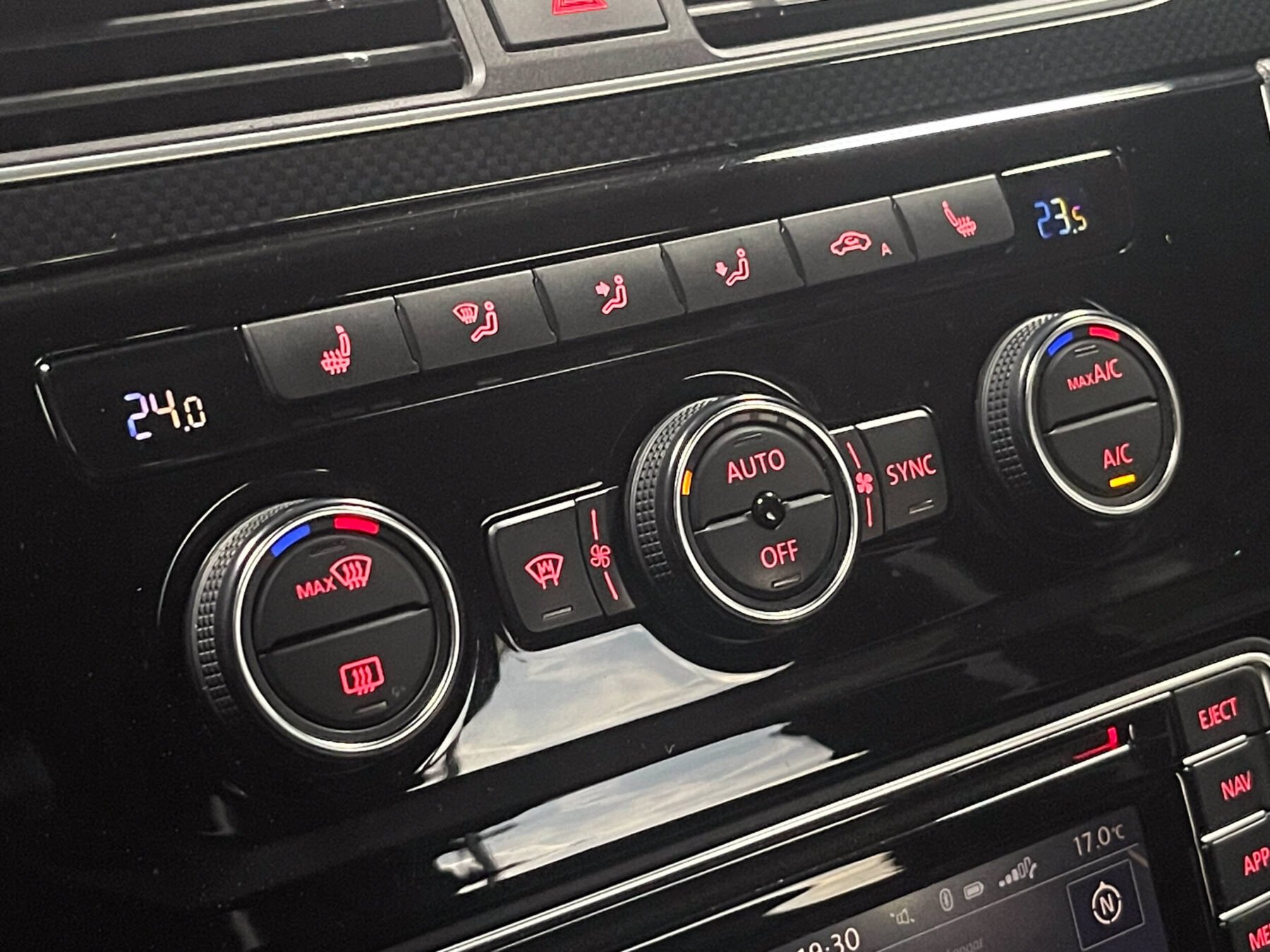 VOLKSWAGEN Caddy 2.0 TDI Highline DSG