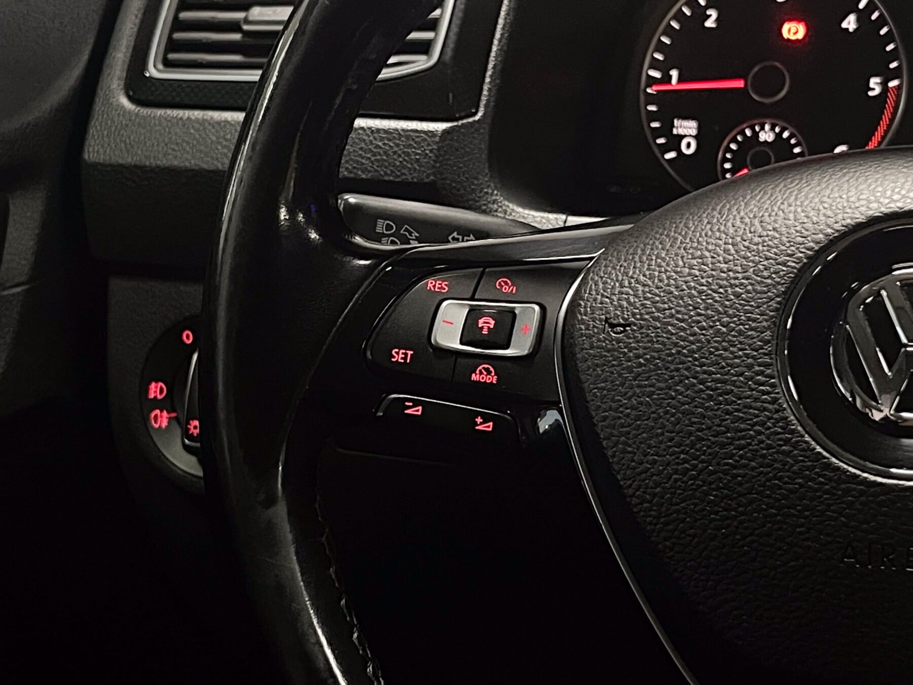 VOLKSWAGEN Caddy 2.0 TDI Highline DSG