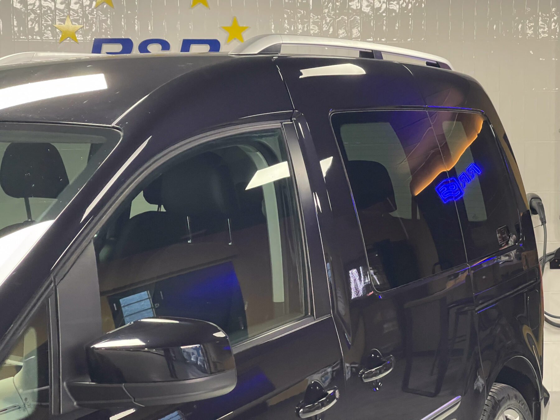 VOLKSWAGEN Caddy 2.0 TDI Highline DSG