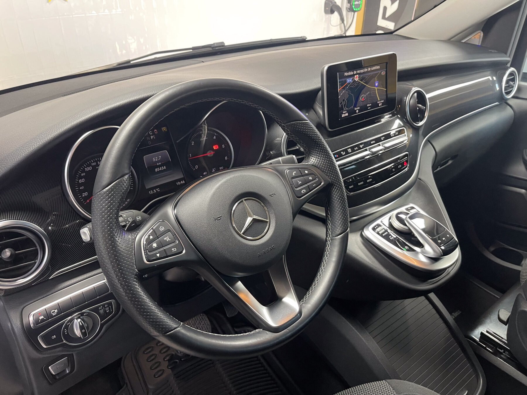 MERCEDES-BENZ Clase V 200 CDI