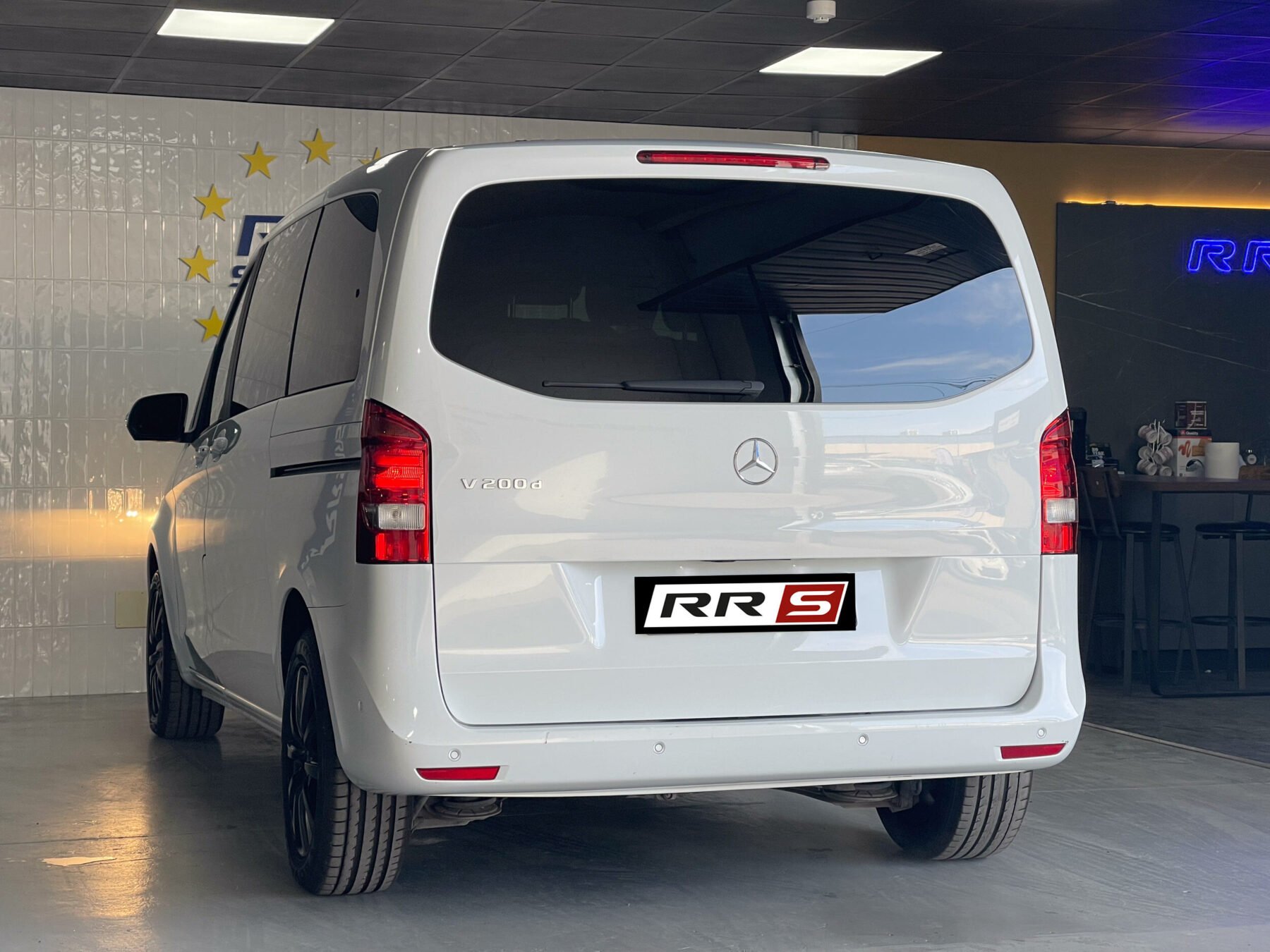 MERCEDES-BENZ Clase V 200 CDI