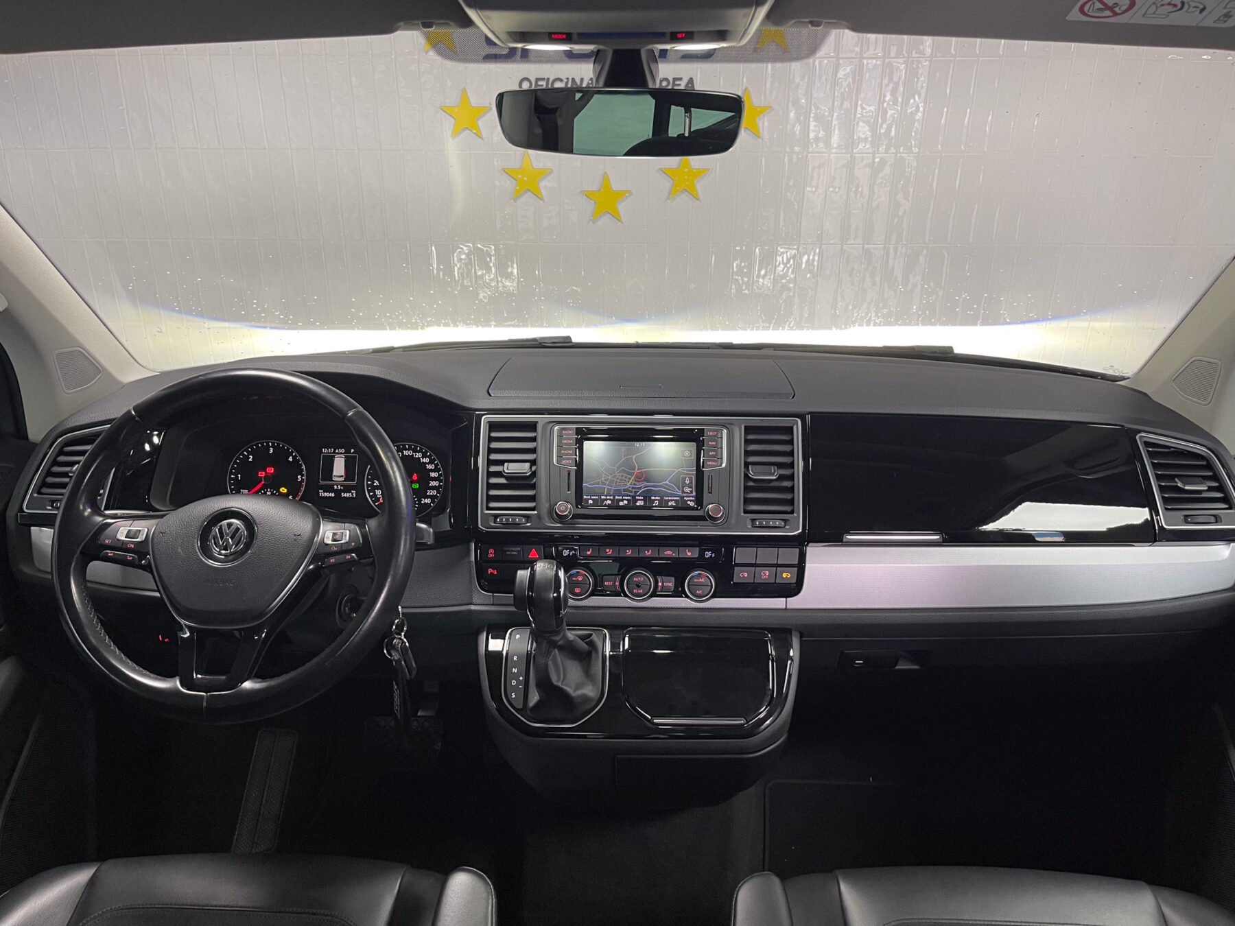 VOLKSWAGEN Multivan T6 2.0 TDI Highline edición Bullit