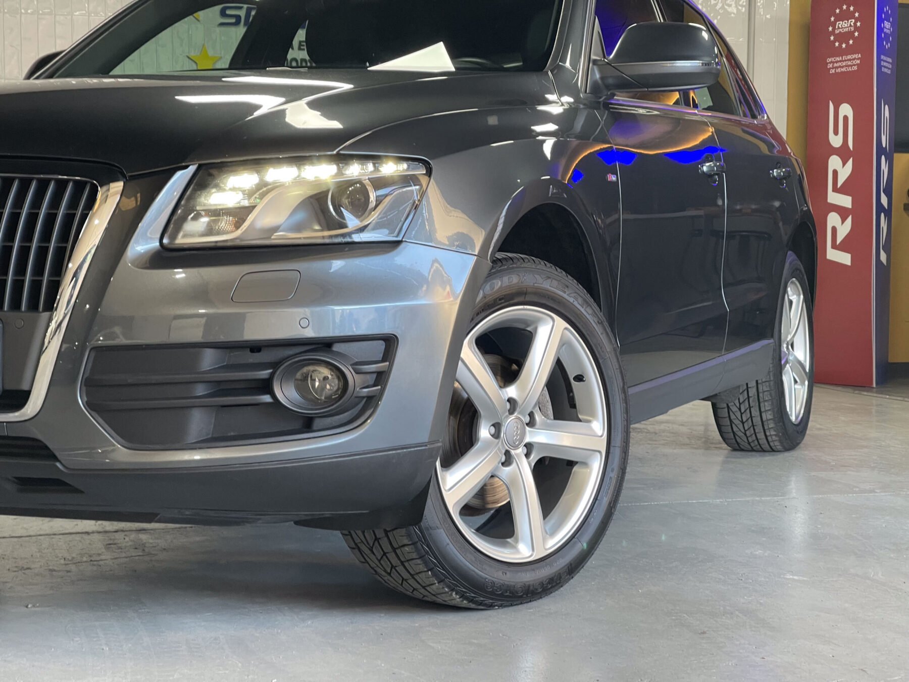 AUDI Q5 2.0 TDI Quattro Sline