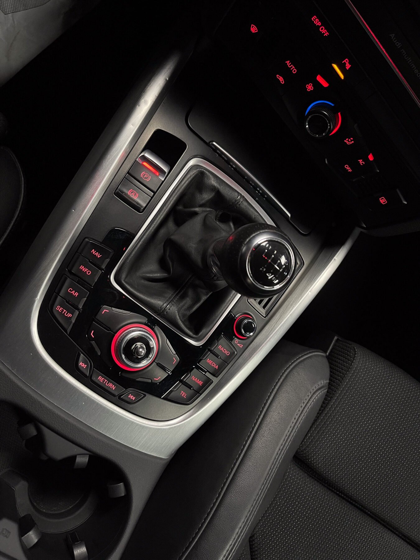 AUDI Q5 2.0 TDI Quattro Sline