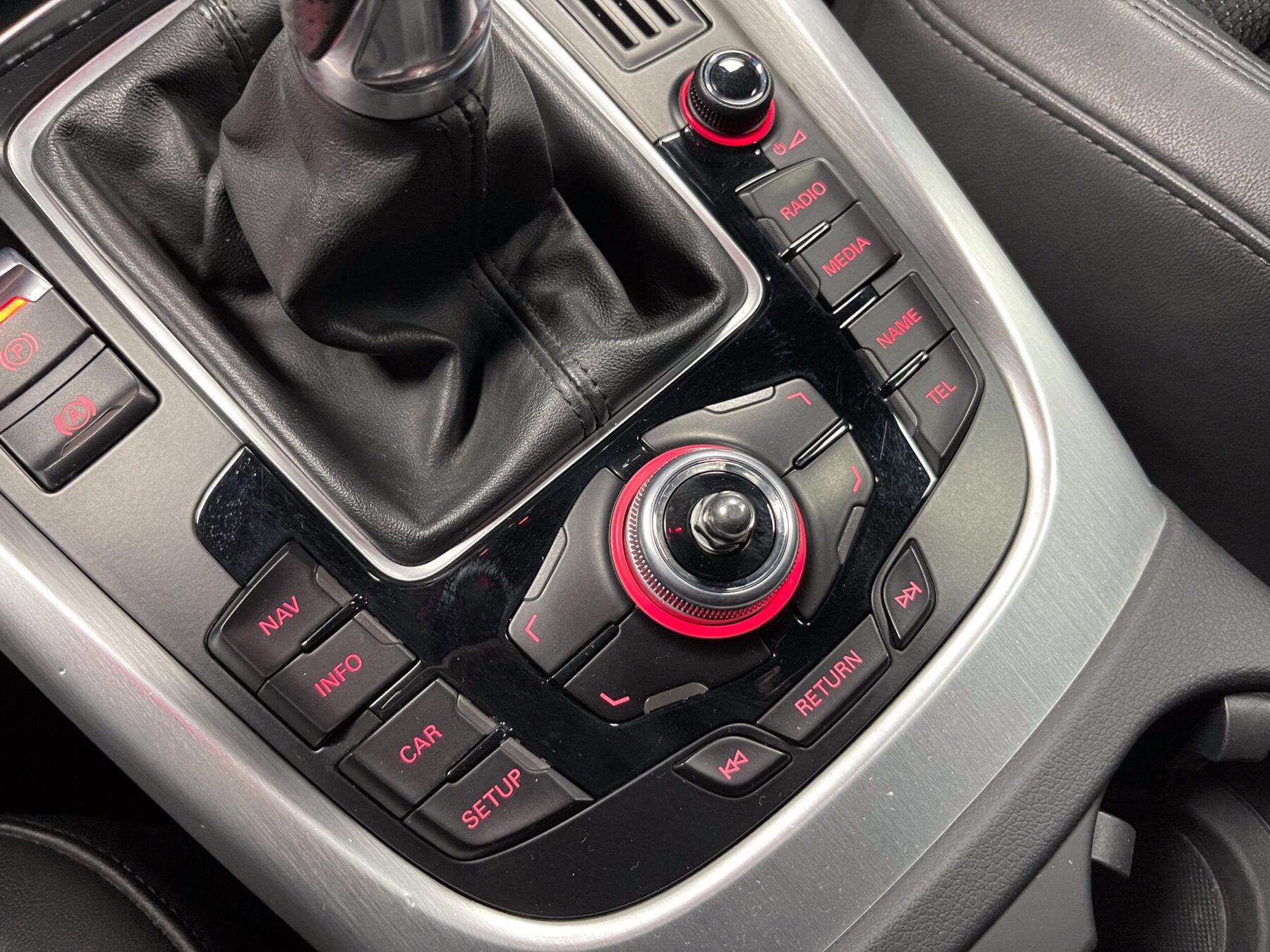 AUDI Q5 2.0 TDI Quattro Sline