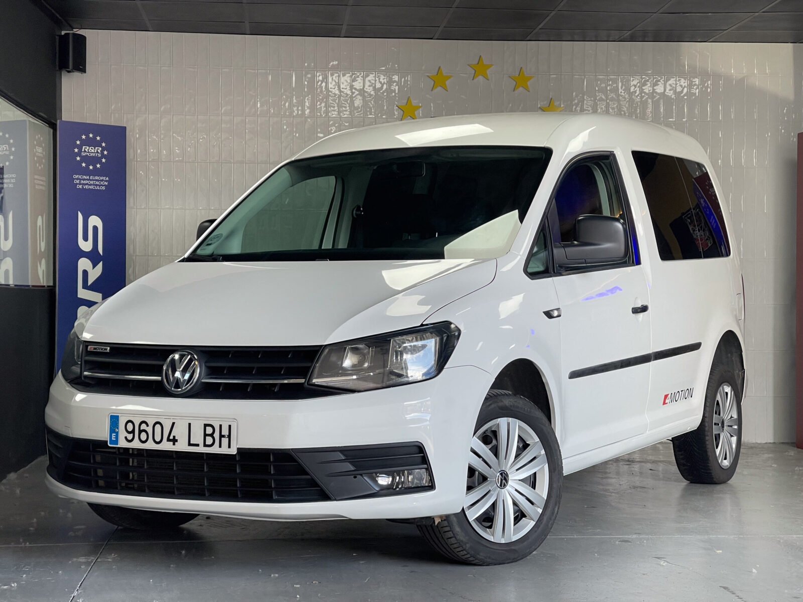 VOLKSWAGEN Caddy 2.0 TDI KOMBI 4MOTION