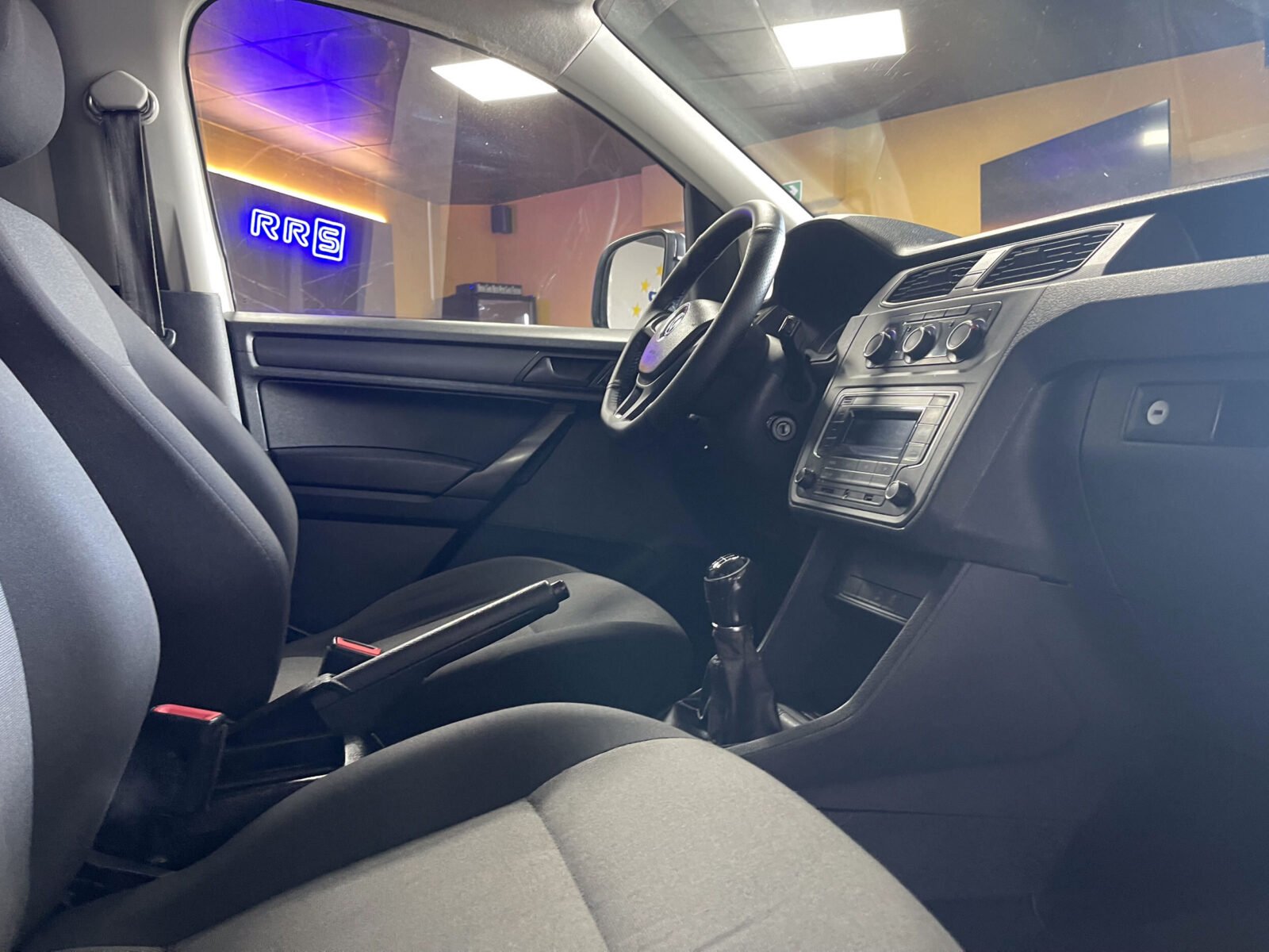 VOLKSWAGEN Caddy 2.0 TDI KOMBI 4MOTION